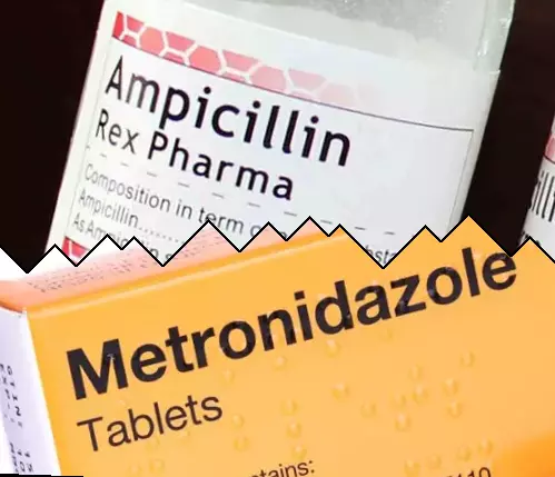 Ampicilina contra Metronidazol