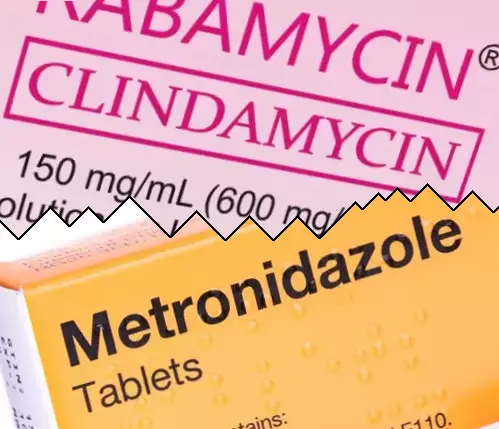 Clindamicina contra Metronidazol